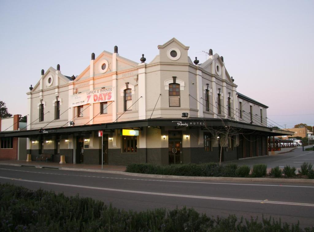 Peden'S Hotel Σέσνοκ Εξωτερικό φωτογραφία